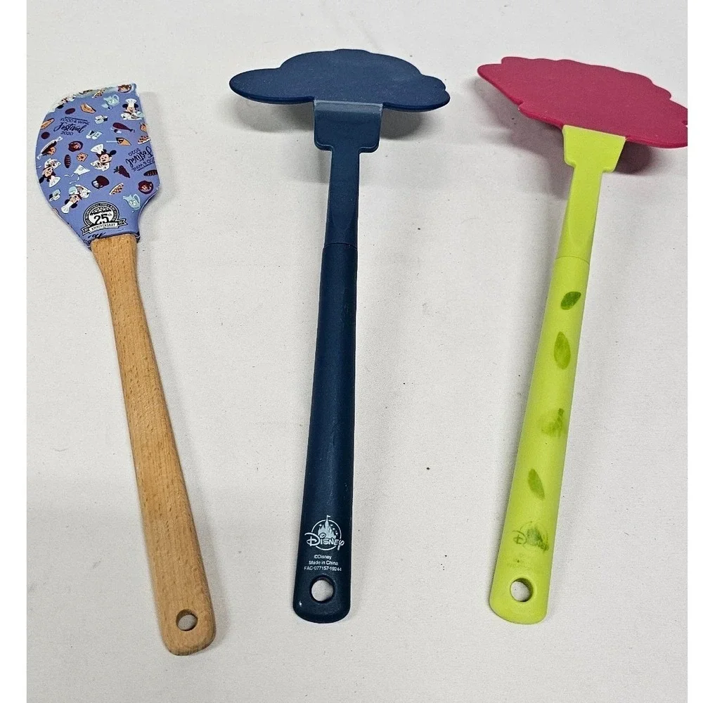 Disney Parks Spatula Set Cinderella Carriage Enchanted Rose Food & Wine Festival